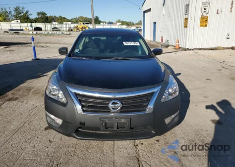 2013 Nissan Altima 2.5 from USA, damaged, VIN 1N4AL3AP1DC213381